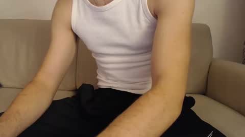 Stud From Paris online show from January 2025 02:32:01 PM