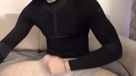 Stud From Paris online show from February 2026 03:29:01 PM