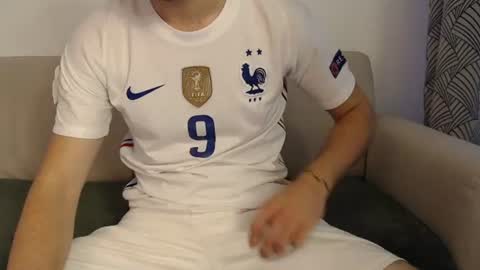 Stud From Paris online show from June 2026 11:57:01 AM