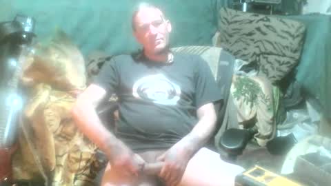 Snapshot of stuntcockdouble chatting on December 2024 09:11:02 AM stuntcockdouble online show from December 2024 09:11:02 AM