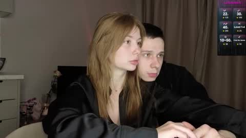 Snapshot of stupidmove chatting on October 2025 09:42:02 PM Adam Eva online show from October 2025 09:42:02 PM