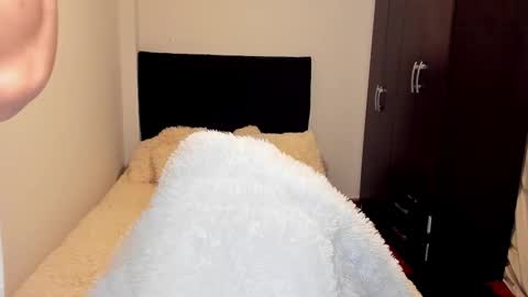 Snapshot of stylish_men chatting on September 2025 05:02:02 PM stylish men online show from September 2025 05:02:02 PM