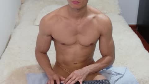 Snapshot of stylish_men chatting on October 2025 07:04:02 PM stylish men online show from October 2025 07:04:02 PM