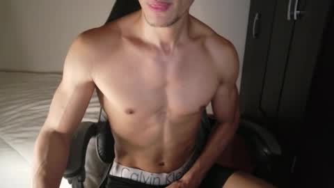 Snapshot of stylishman01 chatting on February 2026 09:21:01 PM stylish man online show from February 2026 09:21:01 PM