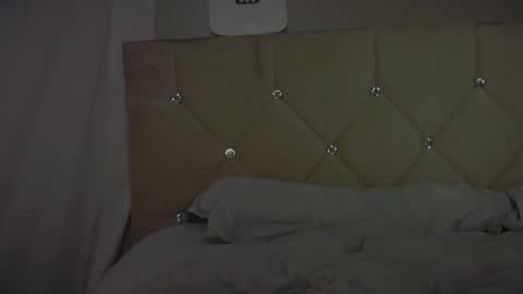 Snapshot of sub_boy221059 chatting on February 2026 04:54:01 AM sub_boy221059 online show from February 2026 04:54:01 AM