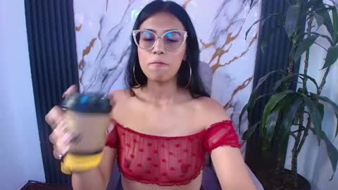 sub_scarlett_ online show from March 2026 01:28:01 PM