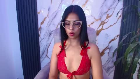 sub_scarlett_ online show from March 2026 03:01:02 PM