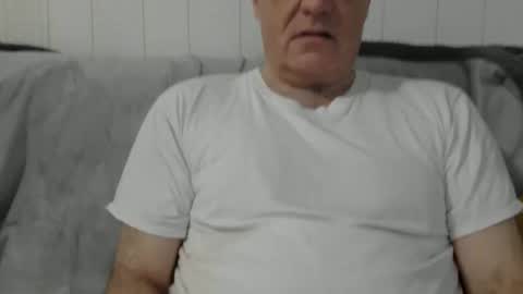 Snapshot of subforlatinas chatting on December 2025 08:07:02 AM subforlatinas online show from December 2025 08:07:02 AM