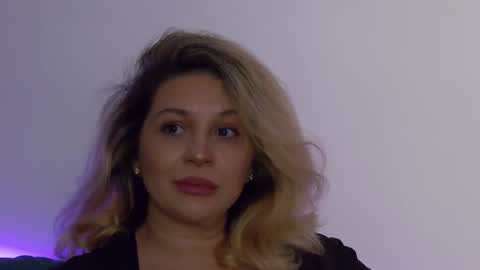 Snapshot of sublimecarla chatting on September 2025 09:10:02 AM Carla online show from September 2025 09:10:02 AM