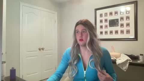 Sissy Isabella online show from May 2026 07:37:02 AM