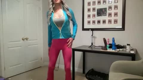 Sissy Isabella online show from May 2026 07:57:02 AM