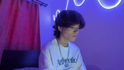 nico online show from December 2025 06:13:02 PM