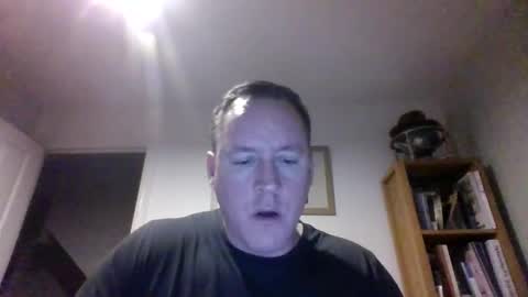 Snapshot of subpig84 chatting on February 2026 11:04:02 PM Sub Male online show from February 2026 11:04:02 PM