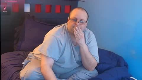 Snapshot of subzero_2689 chatting on February 2026 12:10:01 AM subzero online show from February 2026 12:10:01 AM