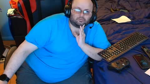 Snapshot of subzero_2689 chatting on April 2026 12:45:01 AM subzero online show from April 2026 12:45:01 AM