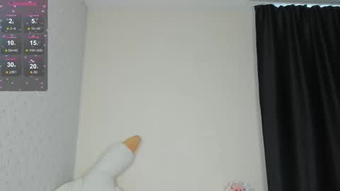 Snapshot of succubantra chatting on October 2025 01:00:02 PM Chloe online show from October 2025 01:00:02 PM