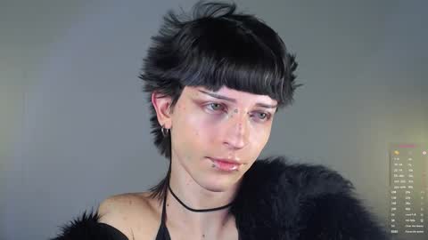 Snapshot of succubot chatting on December 2025 09:51:02 AM Angel online show from December 2025 09:51:02 AM