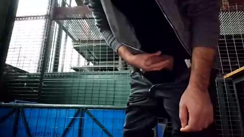 sucherealetreffen online show from January 2025 03:43:01 PM