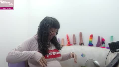 Sucky  online show from February 2026 12:23:01 PM