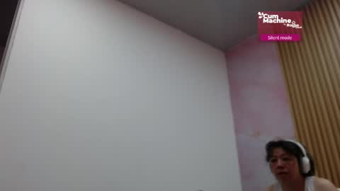 Sucky  online show from May 2026 12:14:02 PM