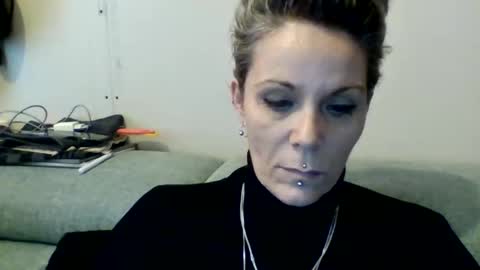 Snapshot of sucrette5629 chatting on January 2025 01:19:01 PM sucrette5629 online show from January 2025 01:19:01 PM