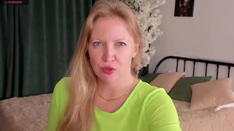 sugamomy online show from October 2025 12:08:02 AM