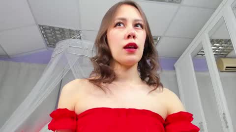 Snapshot of sugar_blond chatting on February 2025 11:18:02 AM sugar blond online show from February 2025 11:18:02 AM