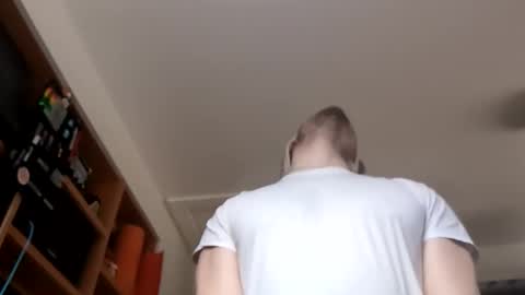 Sugar online show from April 2026 08:03:02 PM