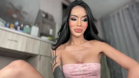 Snapshot of sugarhoneysw8 chatting on May 2026 03:34:02 AM Jess online show from May 2026 03:34:02 AM