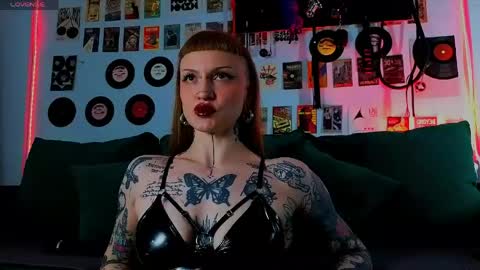 sugarsoot online show from May 2026 05:49:01 AM
