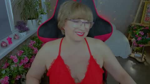 Vivien online show from April 2026 10:43:02 AM