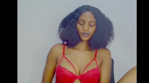 Ivy online show from October 2025 07:24:02 PM