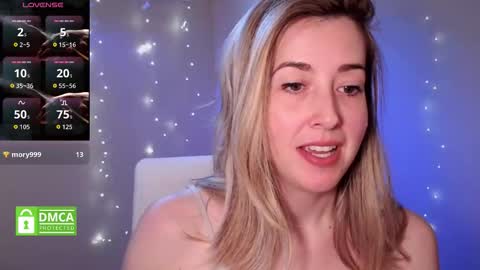 Snapshot of suggestivebehavior chatting on December 2025 02:59:02 PM Mia online show from December 2025 02:59:02 PM