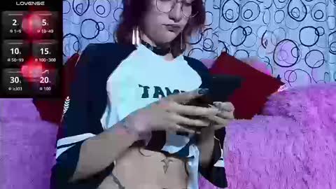    online show from September 2025 01:08:02 AM