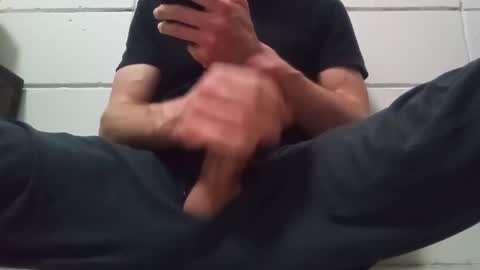 Snapshot of sultansgirls chatting on March 2025 06:43:02 PM The Sultan online show from March 2025 06:43:02 PM