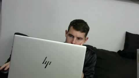 Snapshot of sultansgirls chatting on September 2025 08:04:02 AM The Sultan online show from September 2025 08:04:02 AM