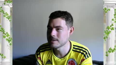 Snapshot of sultansgirls chatting on October 2025 05:57:01 PM The Sultan online show from October 2025 05:57:01 PM