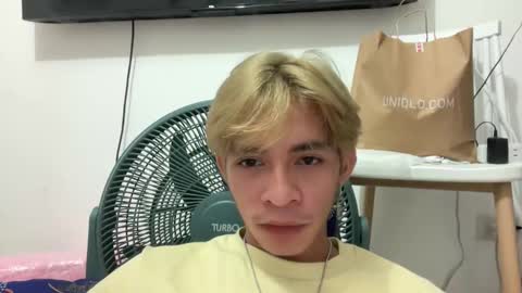 Snapshot of sultry_charls chatting on September 2025 08:43:02 PM sultry_charls online show from September 2025 08:43:02 PM