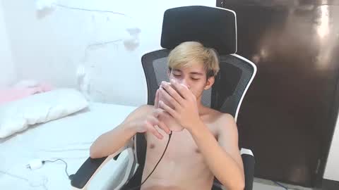 Snapshot of sultry_charls chatting on November 2025 06:39:01 PM sultry_charls online show from November 2025 06:39:01 PM