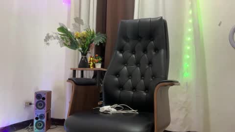 Snapshot of sultry_charls chatting on December 2025 05:19:02 PM sultry_charls online show from December 2025 05:19:02 PM