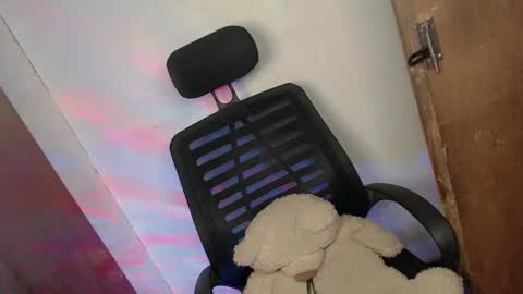 Snapshot of sultry_sirenxx chatting on February 2025 08:00:01 PM sultry_sirenxx online show from February 2025 08:00:01 PM