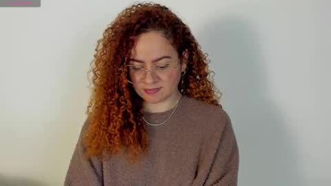 Snapshot of sultrysecrets_ chatting on December 2025 06:57:02 PM Ann online show from December 2025 06:57:02 PM