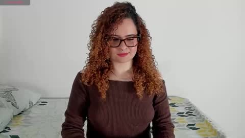 Snapshot of sultrysecrets_ chatting on February 2026 08:05:01 PM Ann online show from February 2026 08:05:01 PM