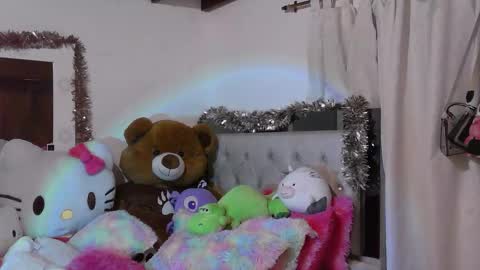 Snapshot of summer_09 chatting on February 2026 01:53:01 AM summer 09 online show from February 2026 01:53:01 AM