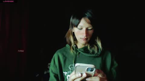 Summer online show from January 2025 03:11:01 AM