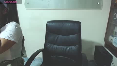 summer_girls01 online show from January 2025 12:41:01 AM