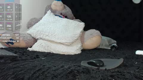 Andres-tattoos  Derek Hairy online show from February 2025 06:40:01 AM