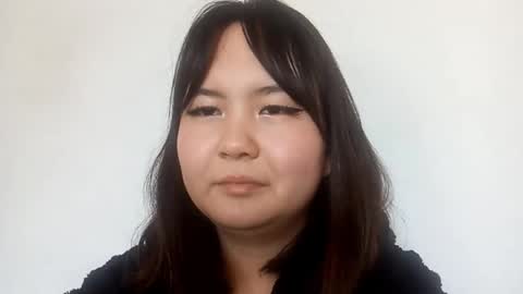 Mia online show from March 2026 08:30:01 AM