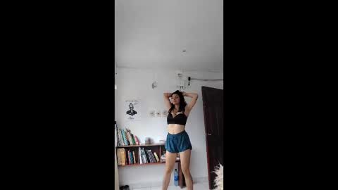 Snapshot of sun1moon6 chatting on April 2026 05:07:02 PM moon1 online show from April 2026 05:07:02 PM