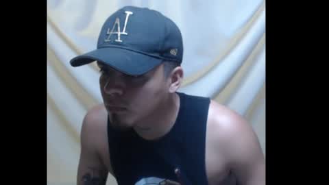 Snapshot of sun_and_shadow chatting on August 2026 05:17:01 AM sun_and_shadow online show from August 2026 05:17:01 AM